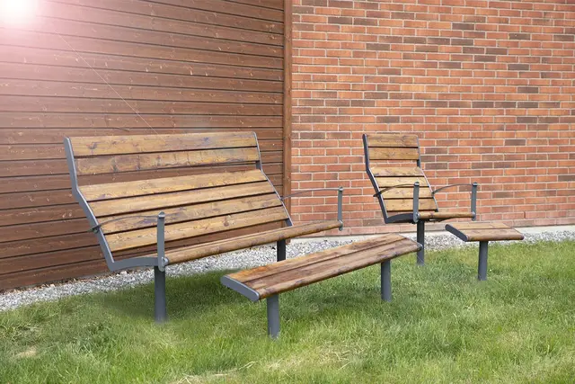 NIFO Easy Solbenk med fotskammel L170 x B131 x H103 cm 