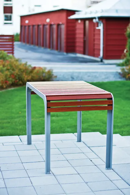 Nonstop Eating bord L115 x B65 x H74 cm 