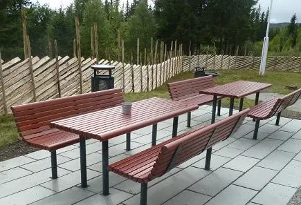 Yarden benk med ryggstøtte L175 x B57 x H81 cm 